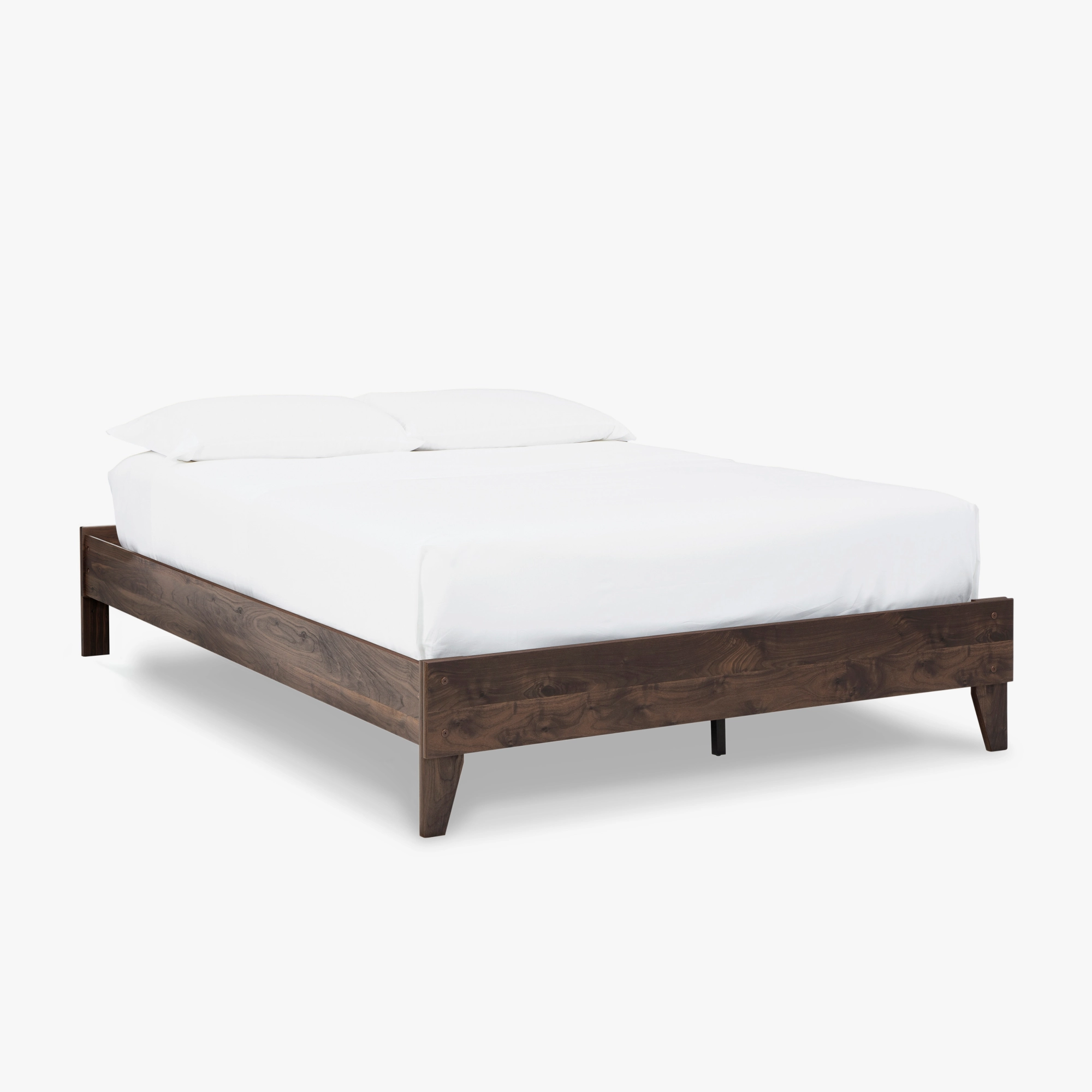 Calverson Platform Bed - Thumbnail 3